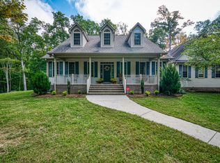 24 Icy Pl, Monterey, TN 38574