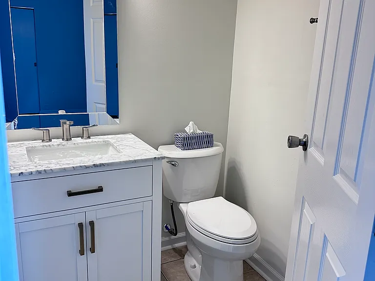 4326 Villa Dr #4 — Photo 6