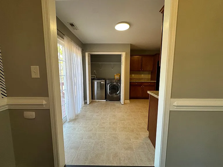 66 Great Oak Ct — Photo 10