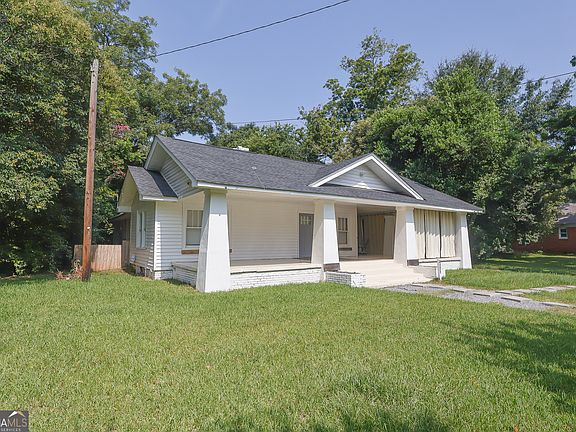 3rd image of 4171 Mikado Ave