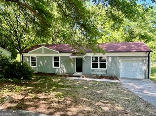 613 W Creek Cir, Monroe, GA 30655