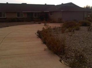15945 Mojave St, Hesperia, CA 92345