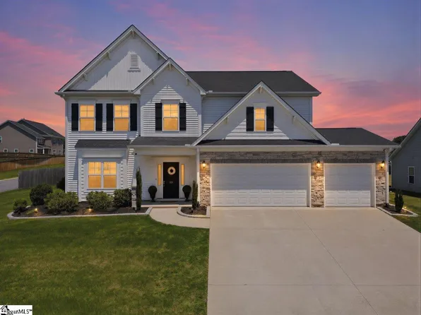 501 S Oak Crest Dr, Belton, SC 29627