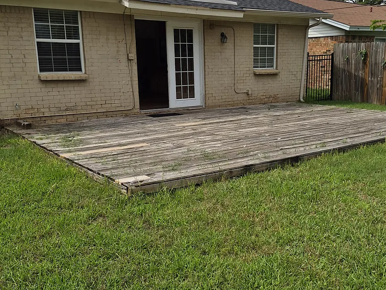 521 Irene St — Photo 2