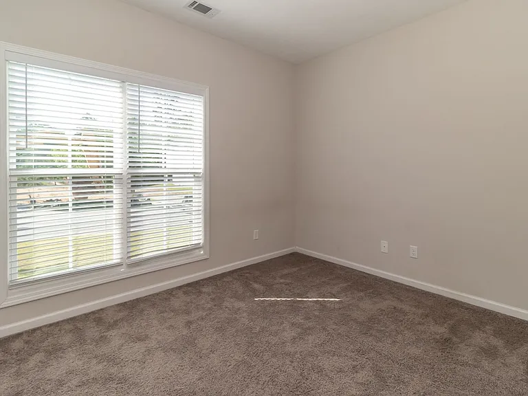 319 Koweta Way — Photo 17