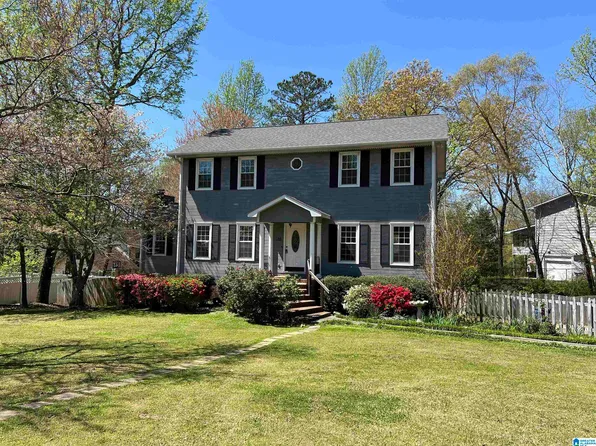 302 Englewood Dr NE, Jacksonville, AL 36265