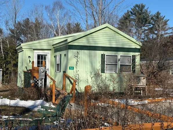 50 Willow Avenue, Tuftonboro, NH 03816