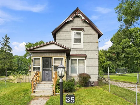 35 Hubbard St, Battle Creek, MI 49037