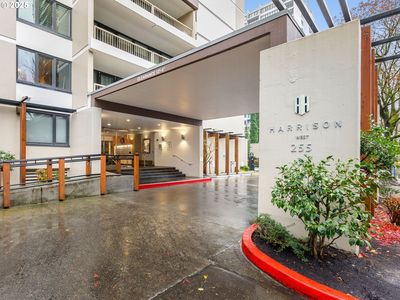 255 SW Harrison St APT 3C, Portland, OR, 97201