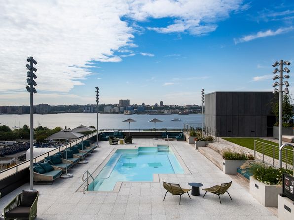 311 11th Ave APT 1020