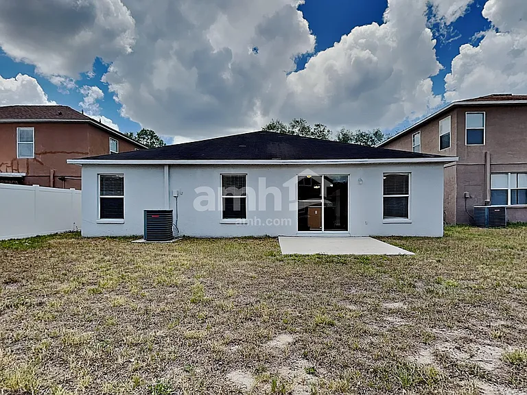 10512 Boyette Creek Blvd — Photo 23