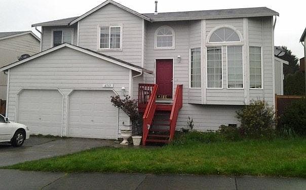 1st image of 6713 66th St NE