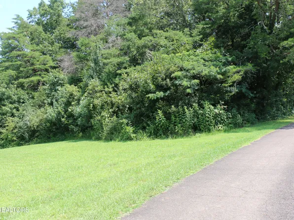1 County Road 892, Etowah, TN 37331