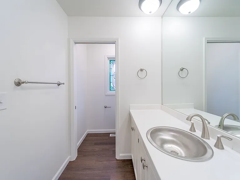 Humphrey House — Photo 15