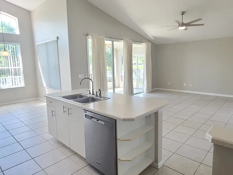 6755 Ferri Cir — Photo 9
