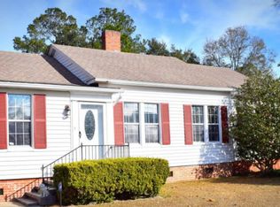 645 4th St, Chipley, FL 32428