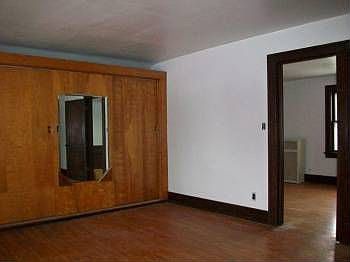 5th image of 145 E 7th St