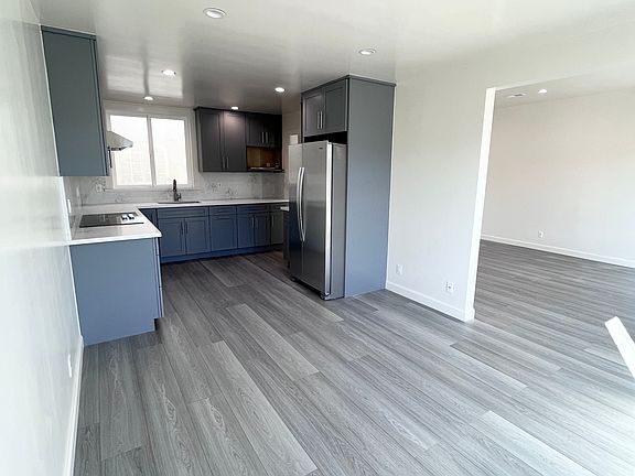 3rd image of 1831 27th Ave