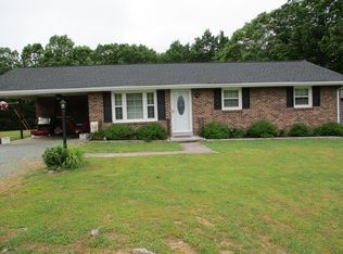 1297 Oxford Rd, Chatham, VA 24531