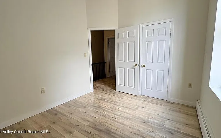 346 Warren St #2 — Photo 10