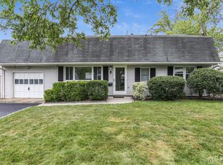 8 W Iselin Pkwy, Iselin, NJ 08830