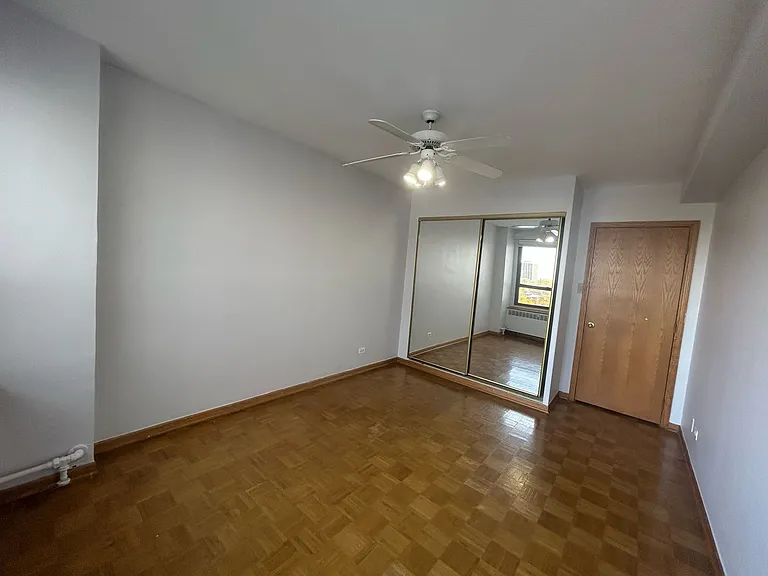 4180 Marine Terrace Apartments — Photo 72