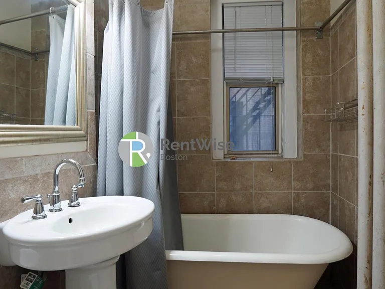55 Park Dr #9 — Photo 8
