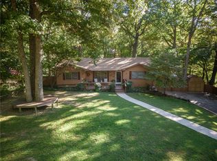 2402 Trails End Dr, Bentonville, AR 72712