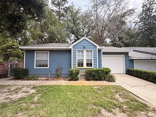 439 NW 50th Blvd Photo 1