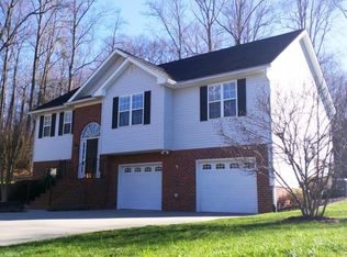 170 New Hampton Ct, Winston Salem, NC 27103