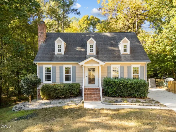 105 Fawn Ct, Cary, NC 27513