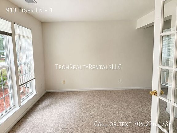 3rd image of 913 Tiger Ln #1
