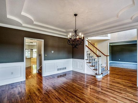 4th image of 1825 Willow Oak Dr