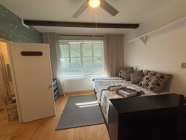 190 Lubeck Rd #11 — Photo 3