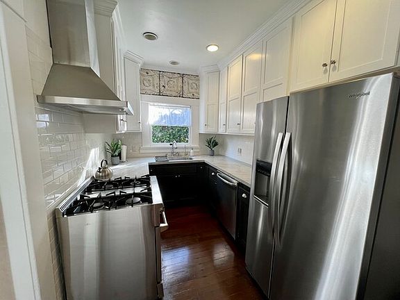2nd image of 8867 Cynthia St