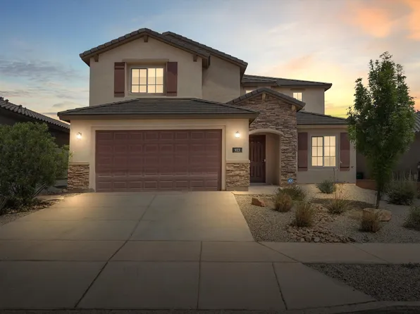 923 Zafiro Rd SE, Rio Rancho, NM 87124