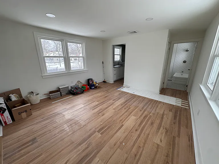66 Hudson St — Photo 6