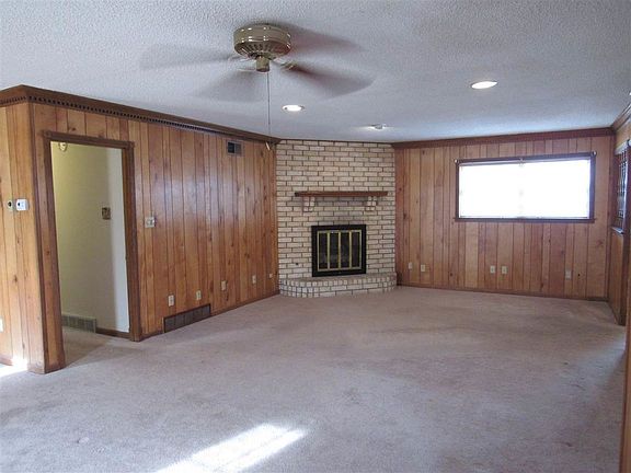 4th image of 5590 Wagon Road Gap