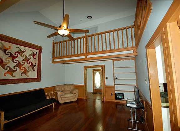 3rd image of 8045 Claredale Dr