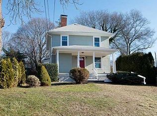 3632 Pawtucket Ave, Riverside, RI 02915