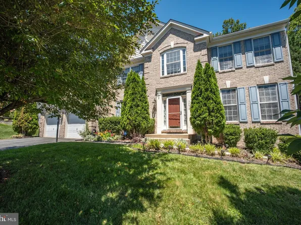 3592 Water Birch Ct, Woodbridge, VA 22192