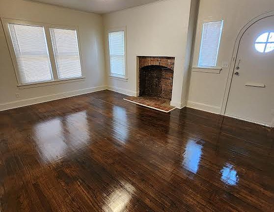 5th image of 731 McCormick St