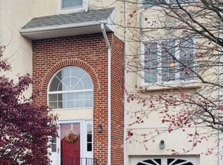 106 Campbell Dr, Conshohocken, PA 19428