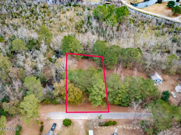 2112 S Carolina Avenue, New Bern, NC 28560