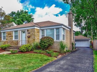 10528 Canterbury St, Westchester, IL 60154