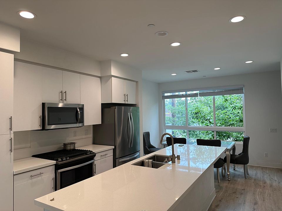 1st image of 118 S Avenue 50
