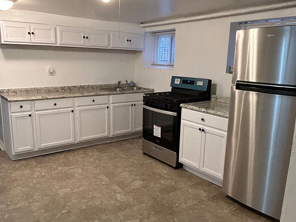 1st image of 1025 N Trumbull Ave #G