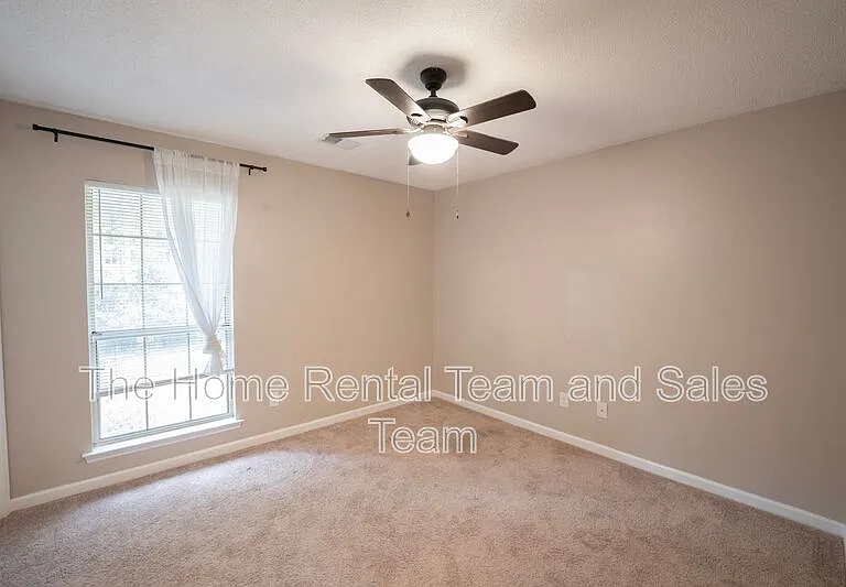 428 Floyd Cir — Photo 18
