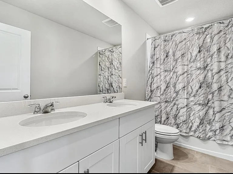 3404 Bonsilva St — Photo 4