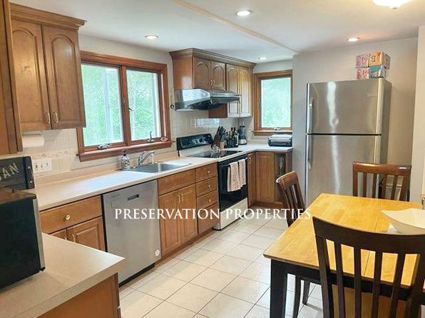 32 Coyne Rd #2